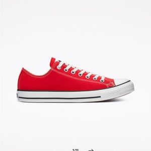 Brand new chuck Taylor red converse